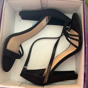 DSW CM black heels size 11